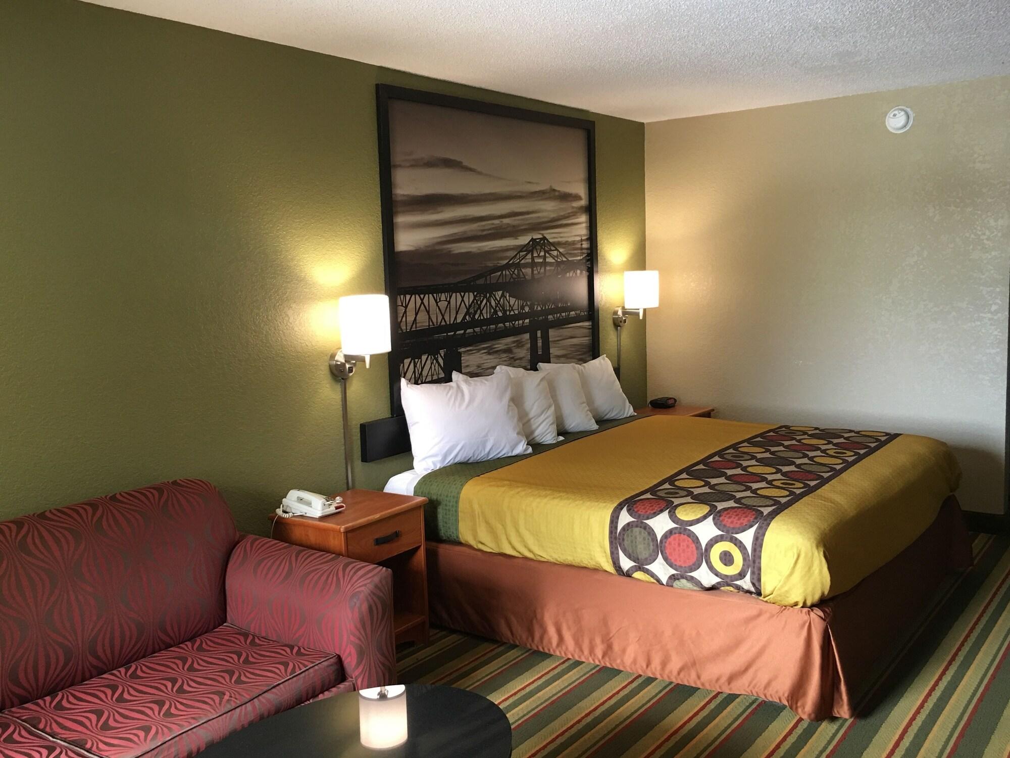 Super 8 by Wyndham Meridian Bagian luar foto