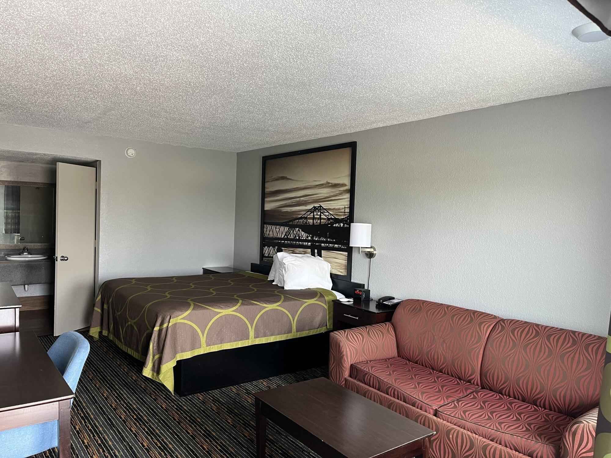 Super 8 by Wyndham Meridian Bagian luar foto